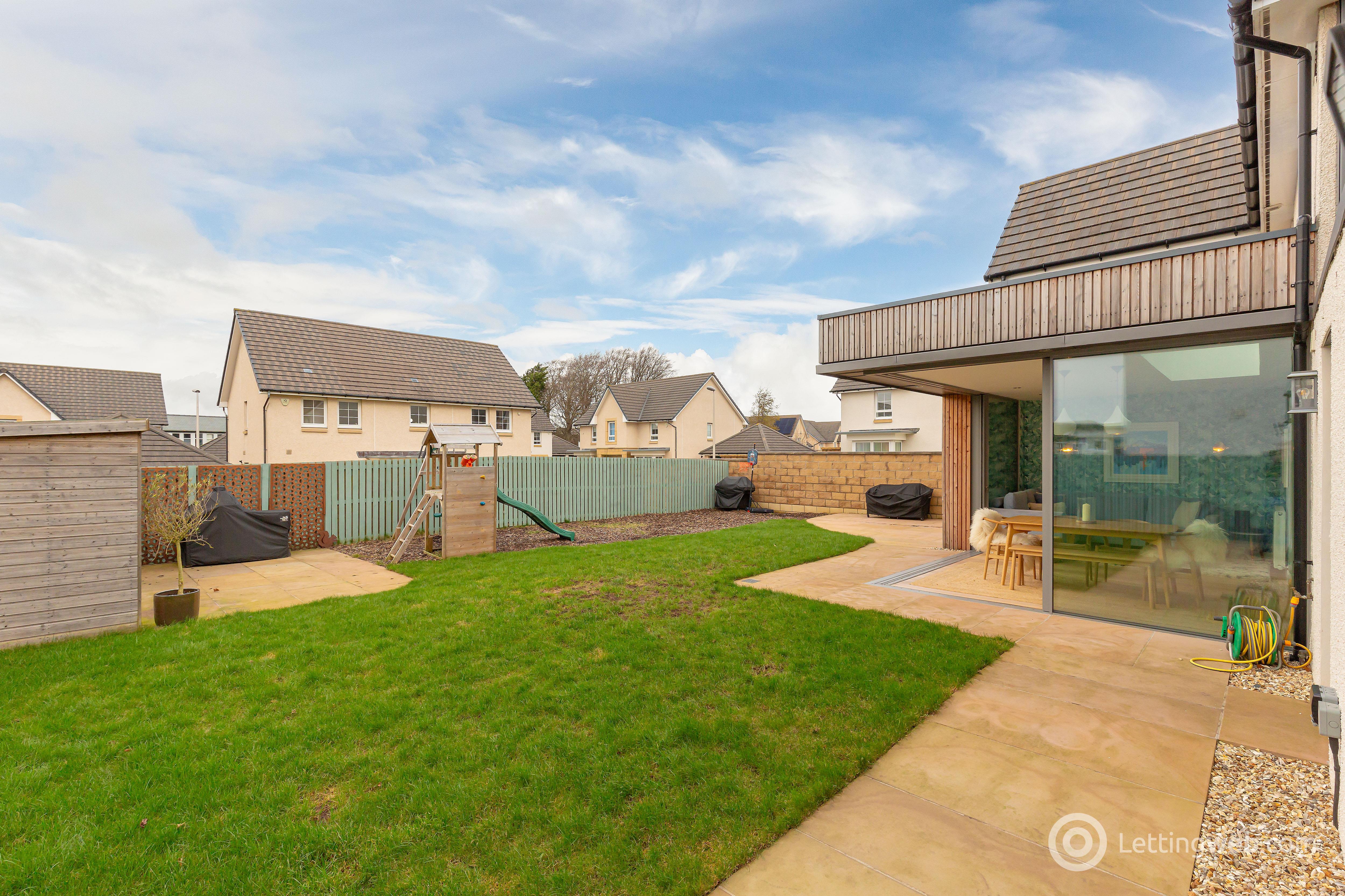 Property to rent in Waterfield Road, Fairmilehead, Edinburgh