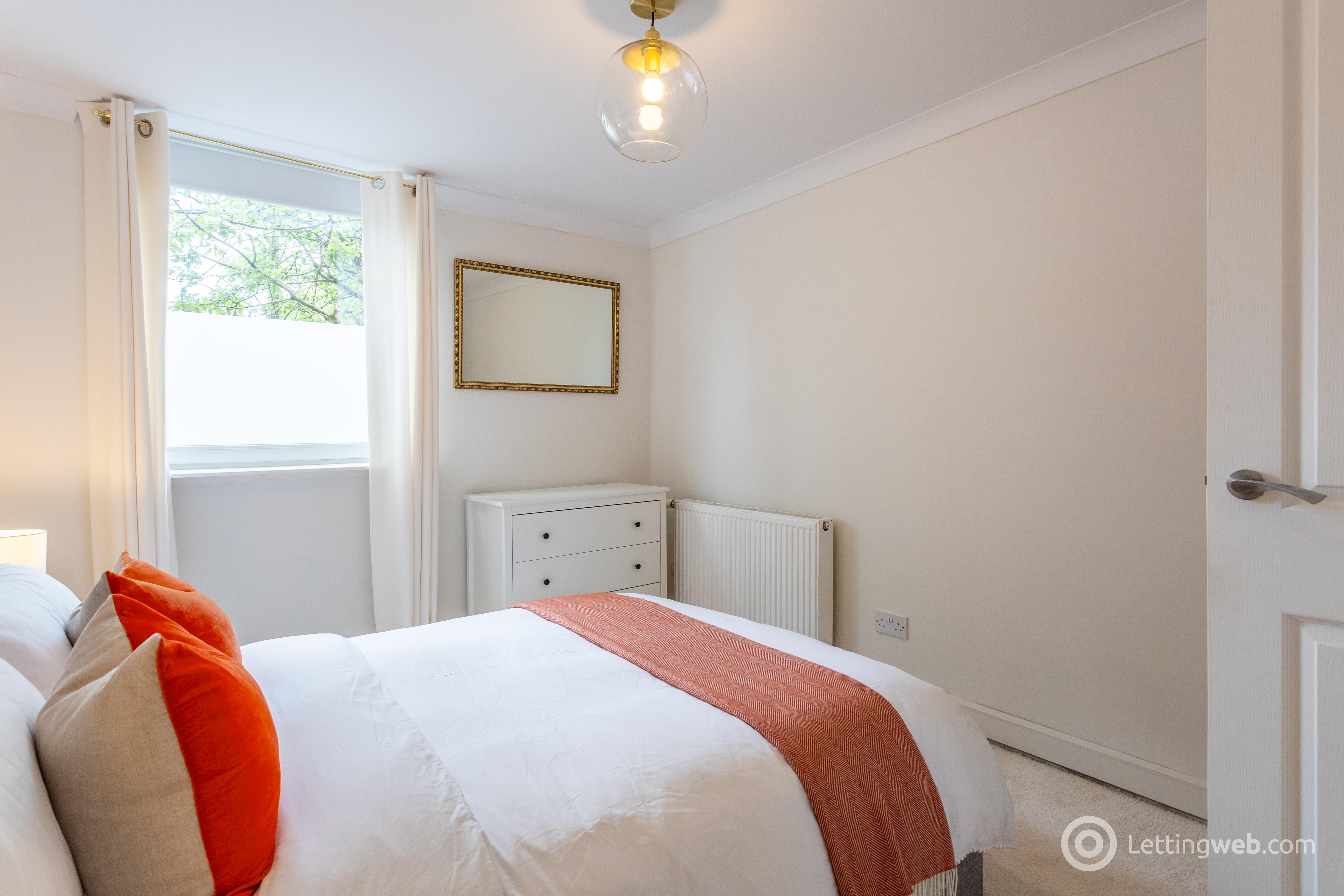 Property to rent in Fair A Far, Cramond, Edinburgh