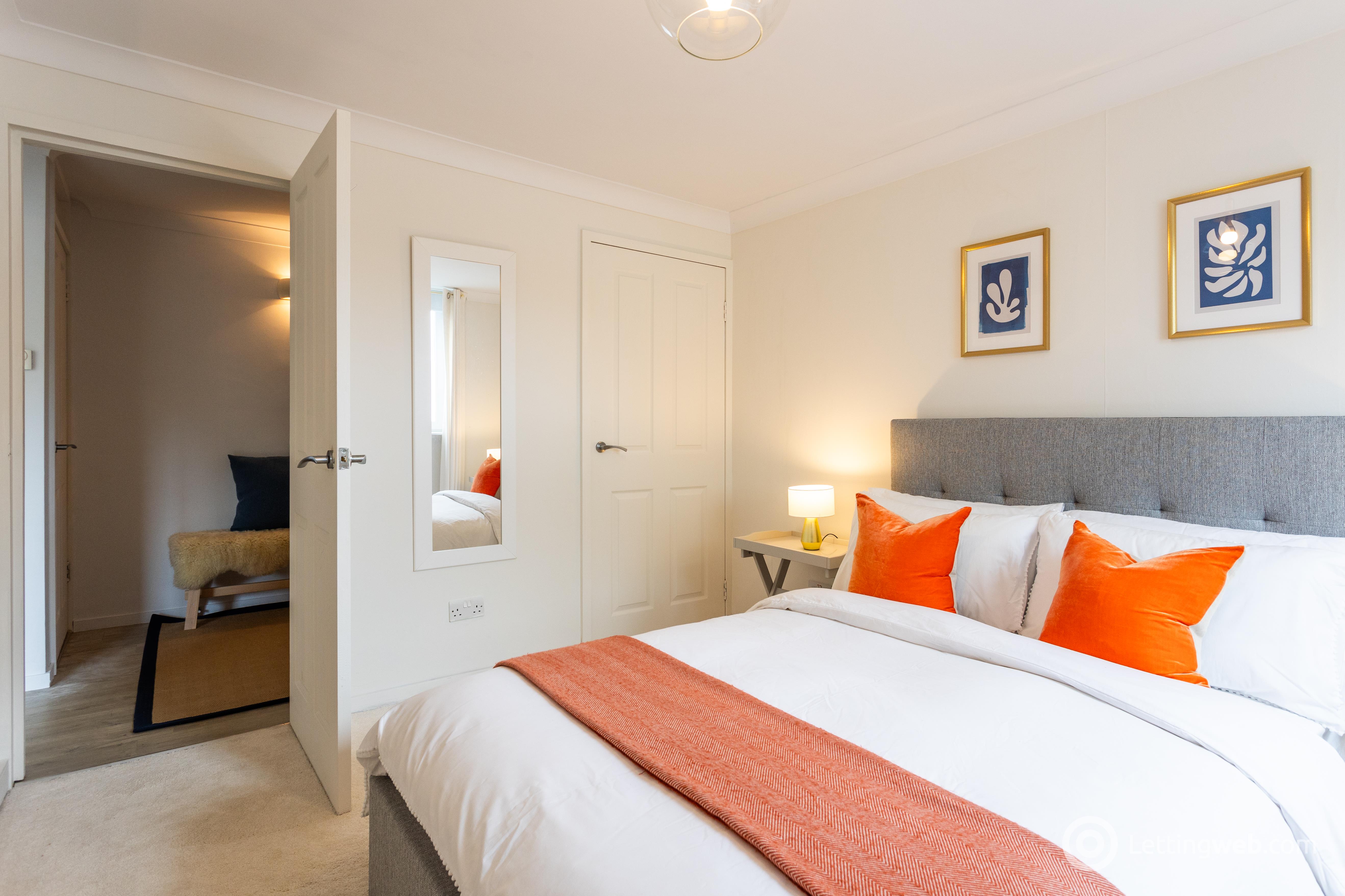 Property to rent in Fair A Far, Cramond, Edinburgh
