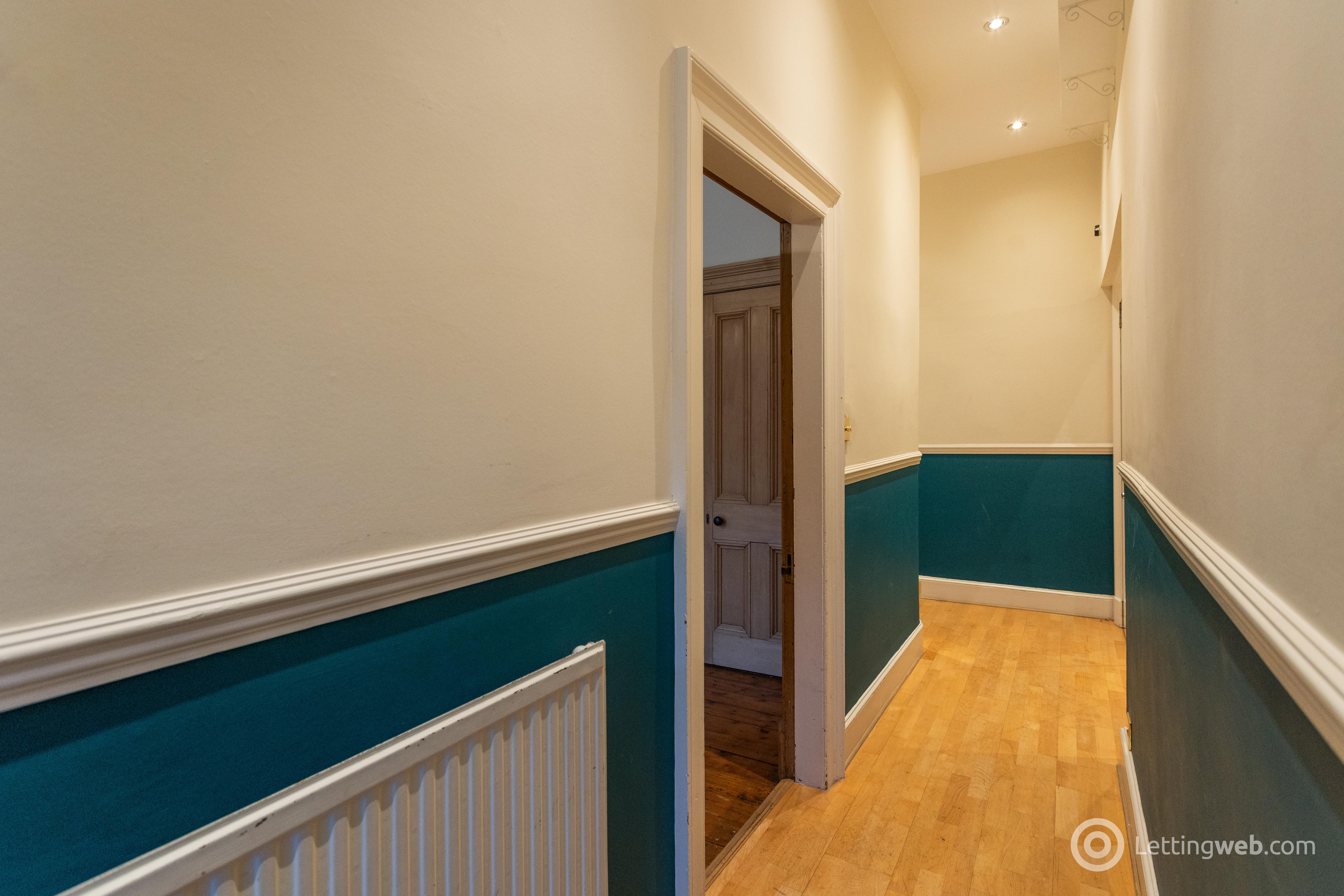 Property to rent in Newhaven Road, Trinity, Edinburgh