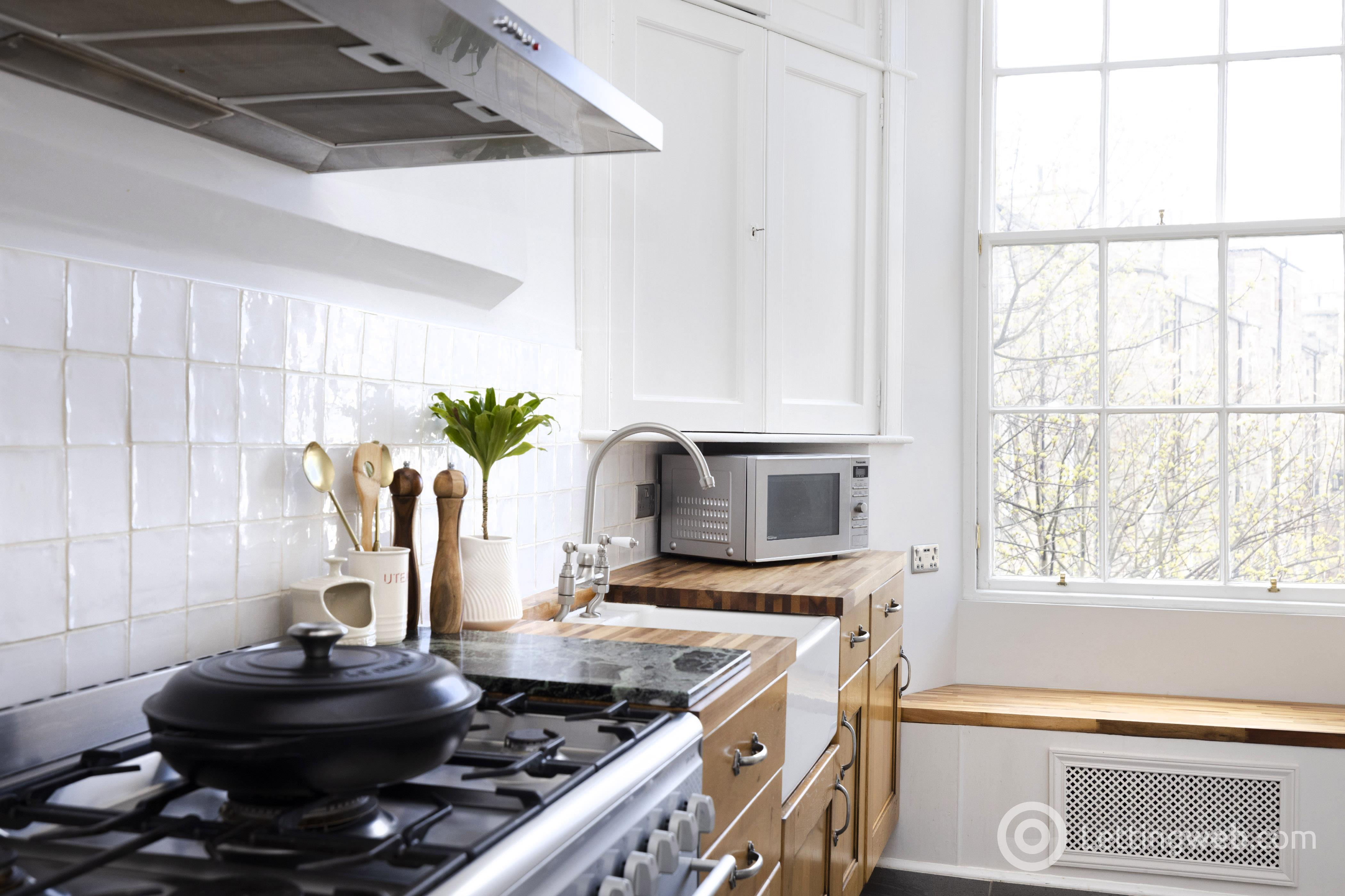 Property to rent in Melville Place, West End, Edinburgh