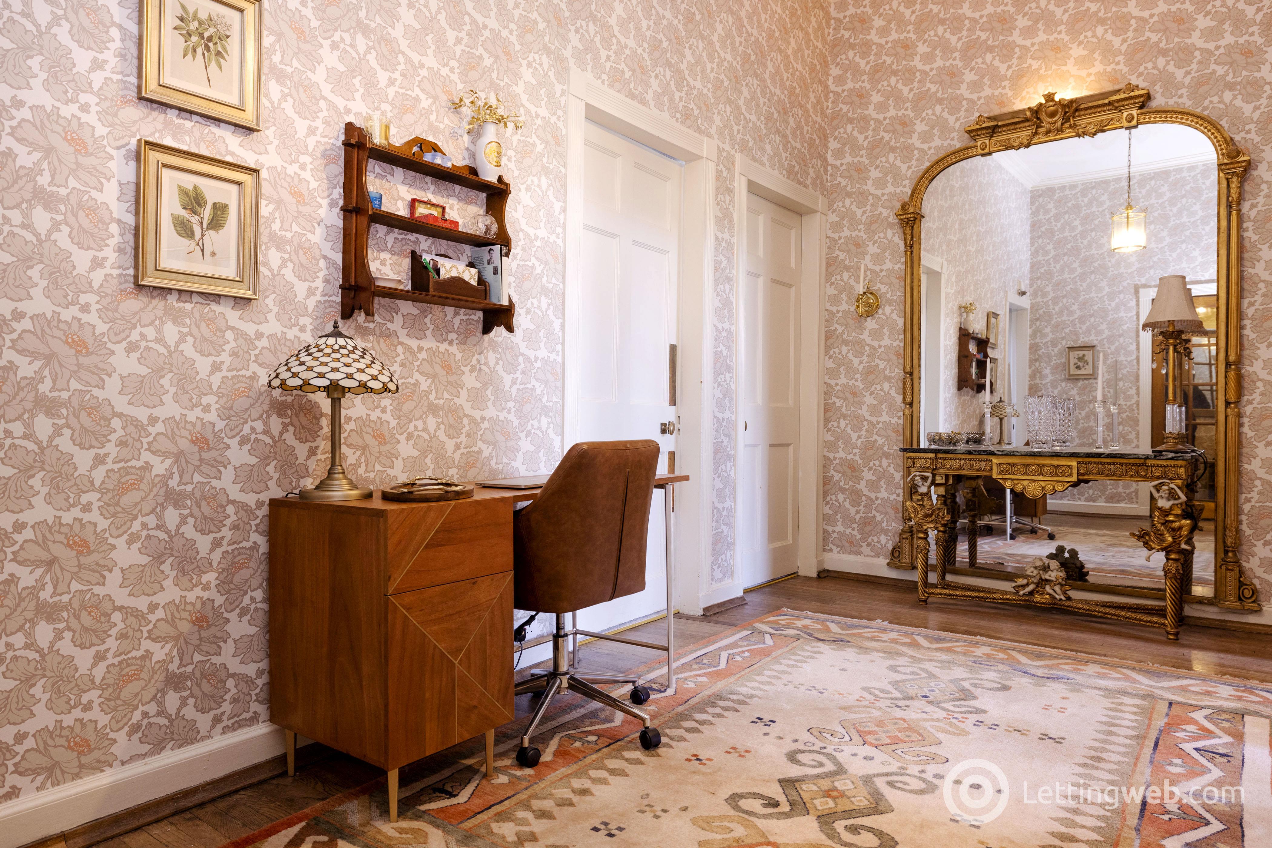Property to rent in Melville Place, West End, Edinburgh