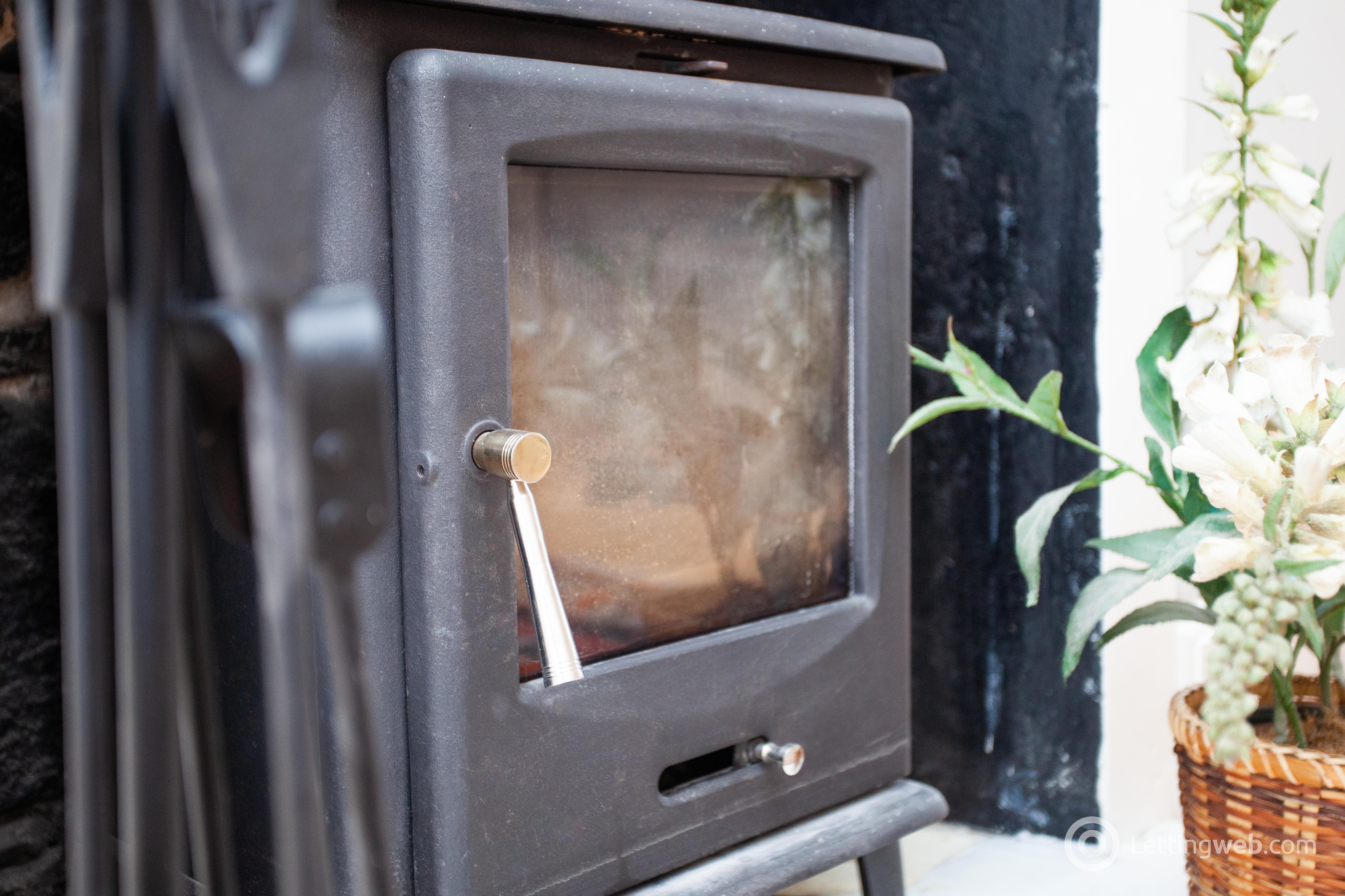 Property to rent in St Stephen Place, Stockbridge, Edinburgh