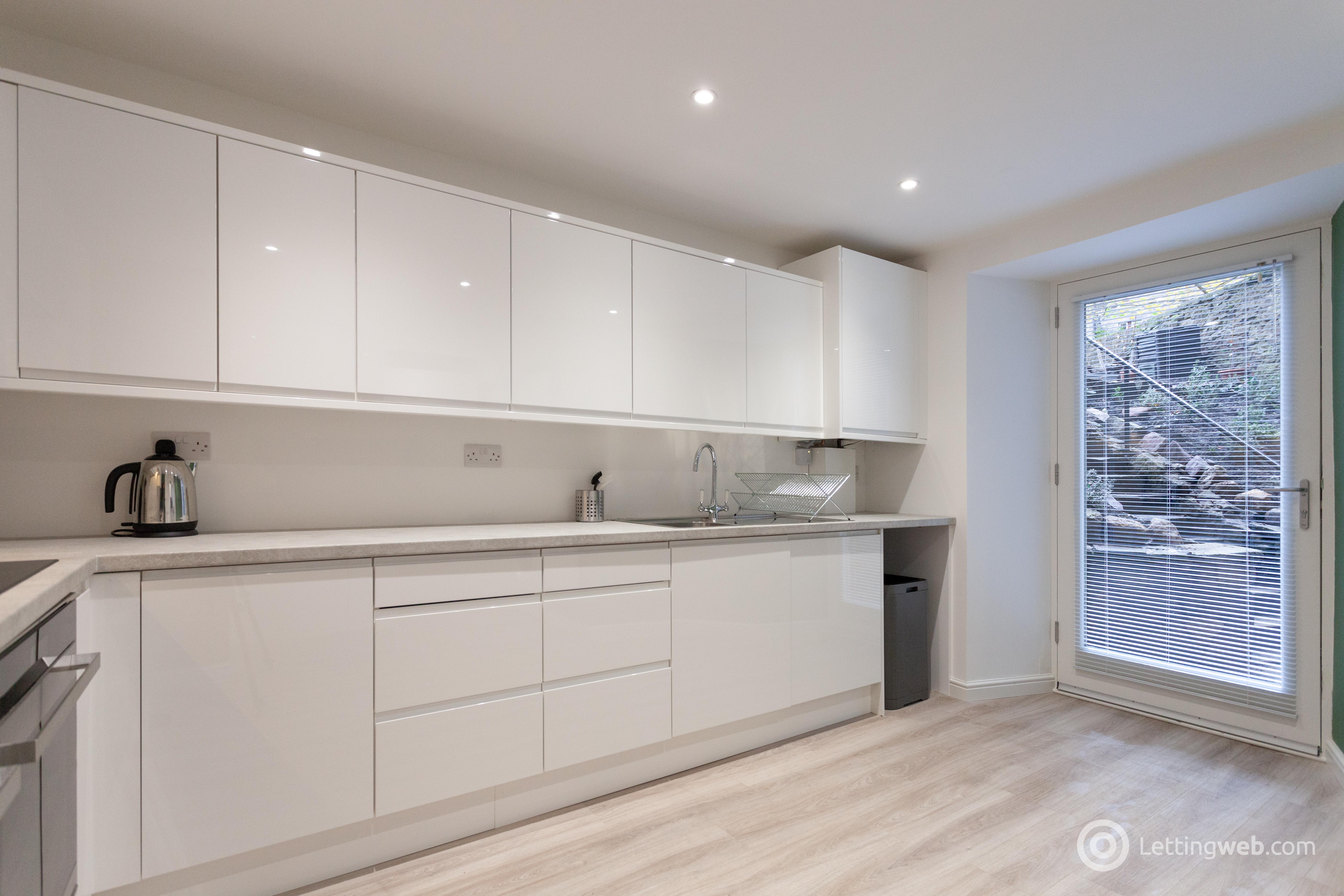 Property to rent in Rankeillor Street, Newington, Edinburgh