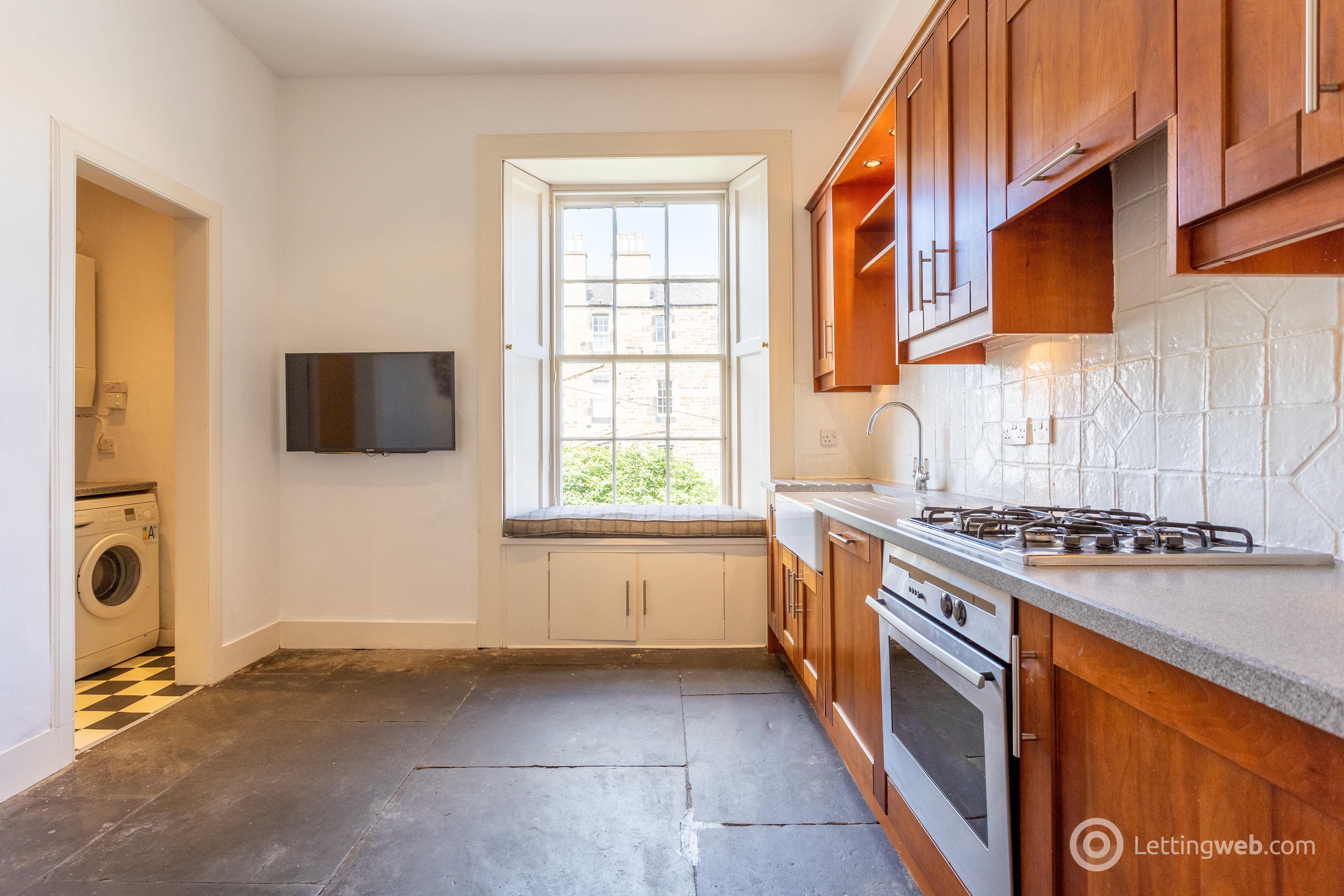 Property to rent in Cumberland Street, New Town, Edinburgh