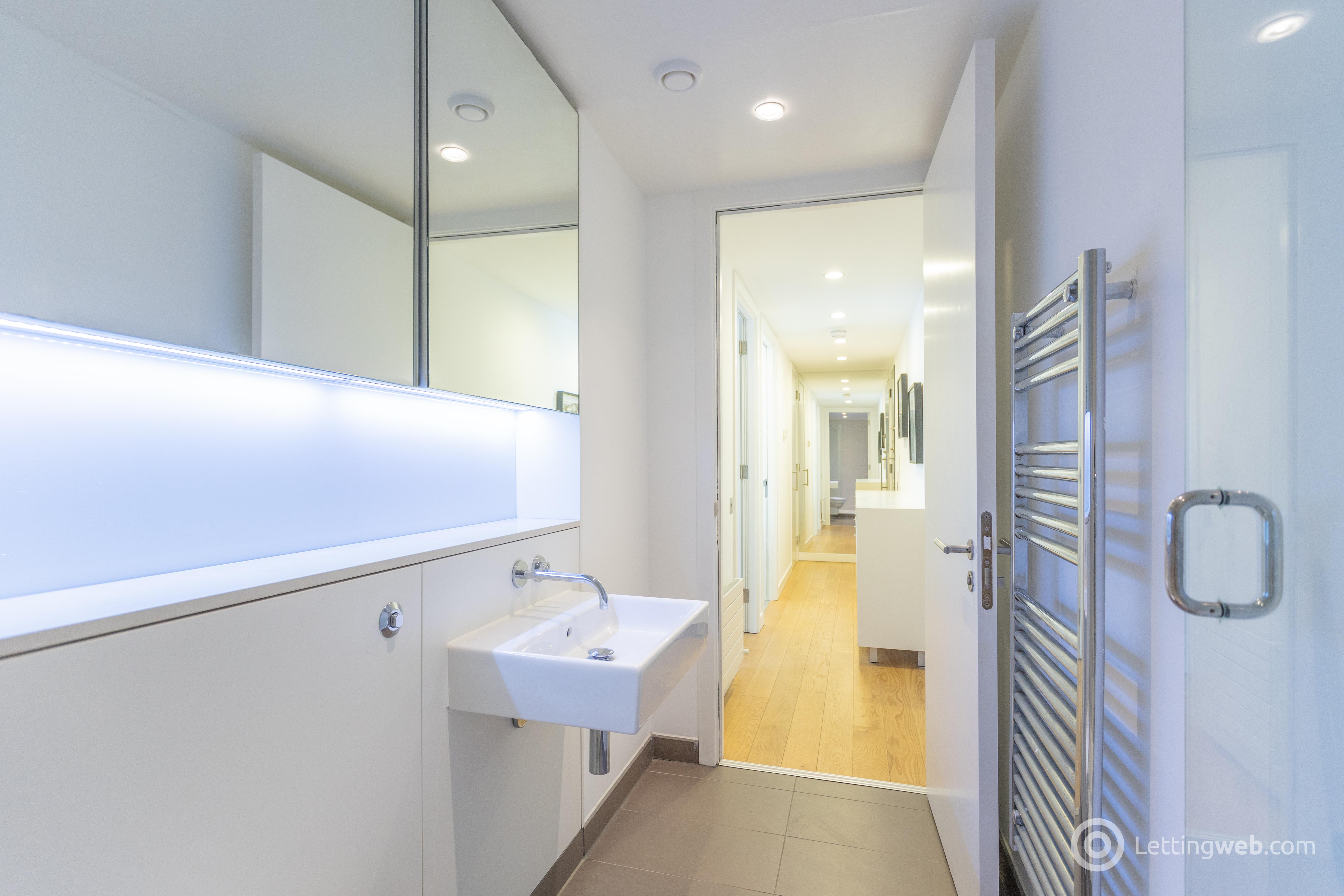 Property to rent in Simpson Loan, Quartermile, Edinburgh