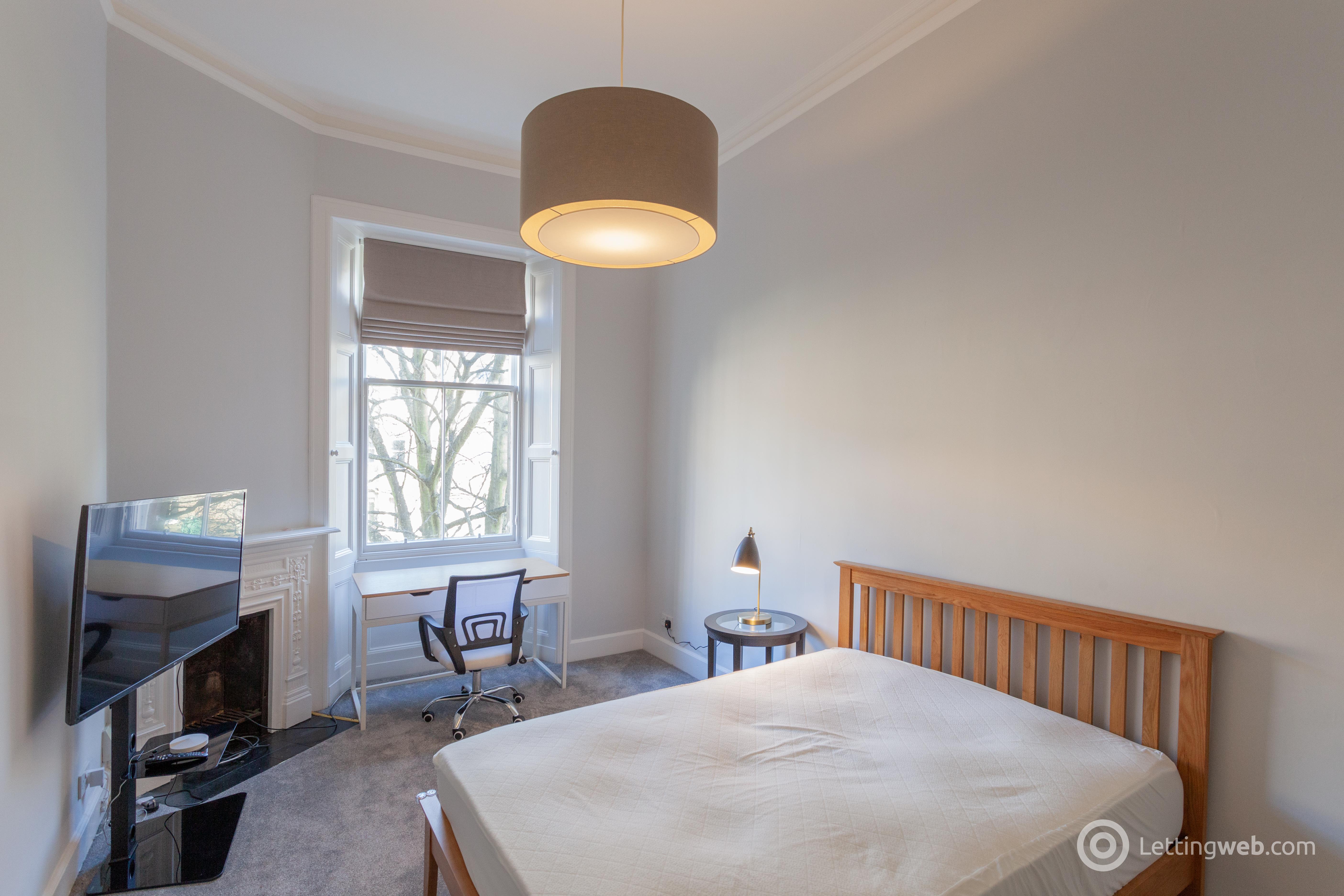 Property to rent in Bruntsfield Gardens, Bruntsfield, Edinburgh