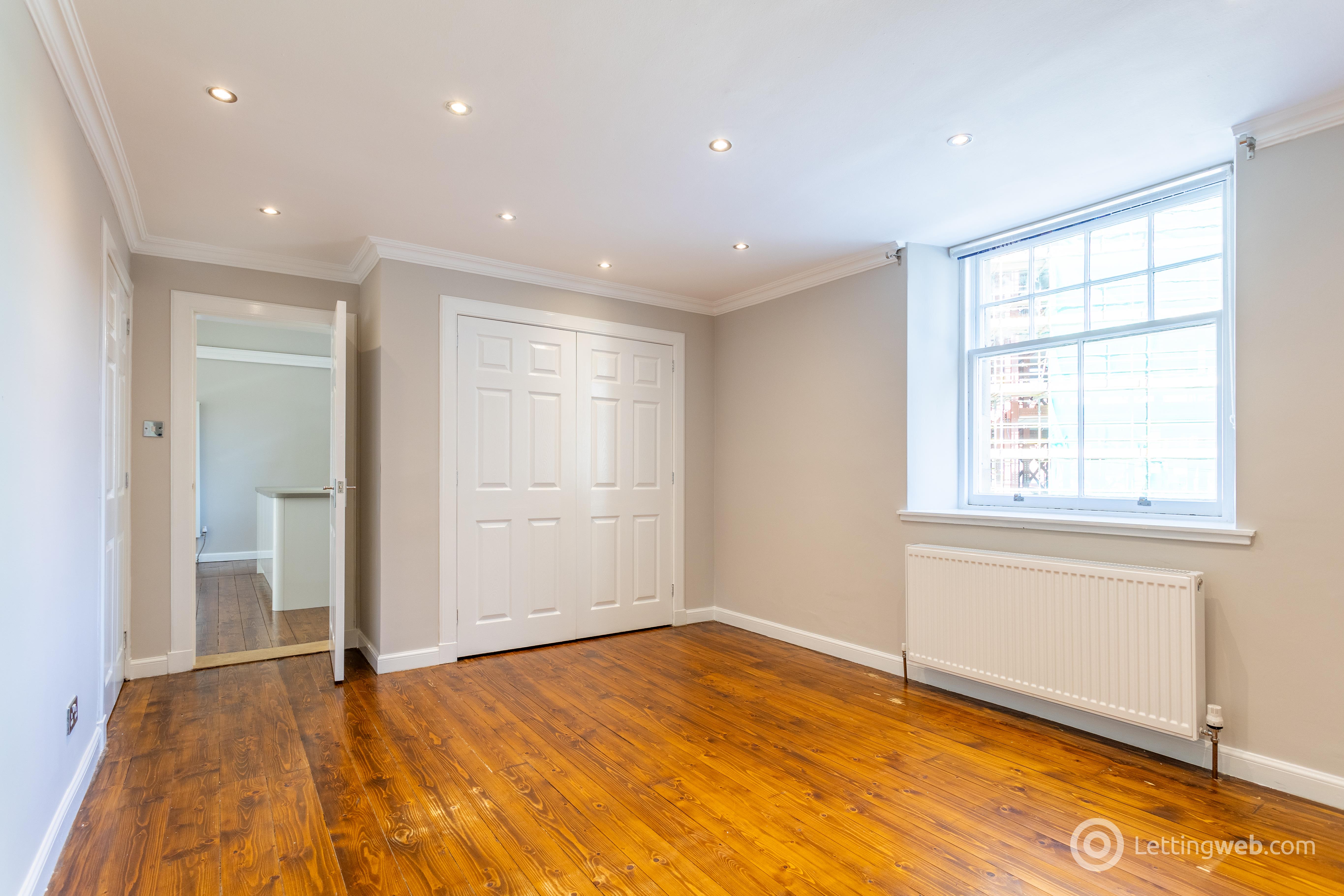 Property to rent in Douglas Gardens Mews, West End, Edinburgh