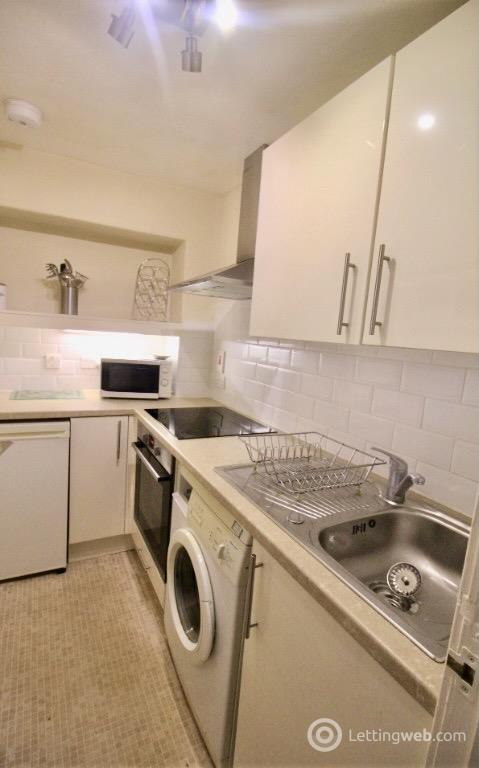 Property to rent in Great Western Road, , Aberdeen, AB10 6QF