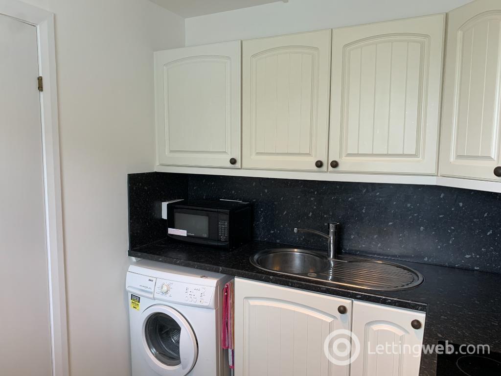Property to rent in Headland Court, , Aberdeen, AB10 7HL