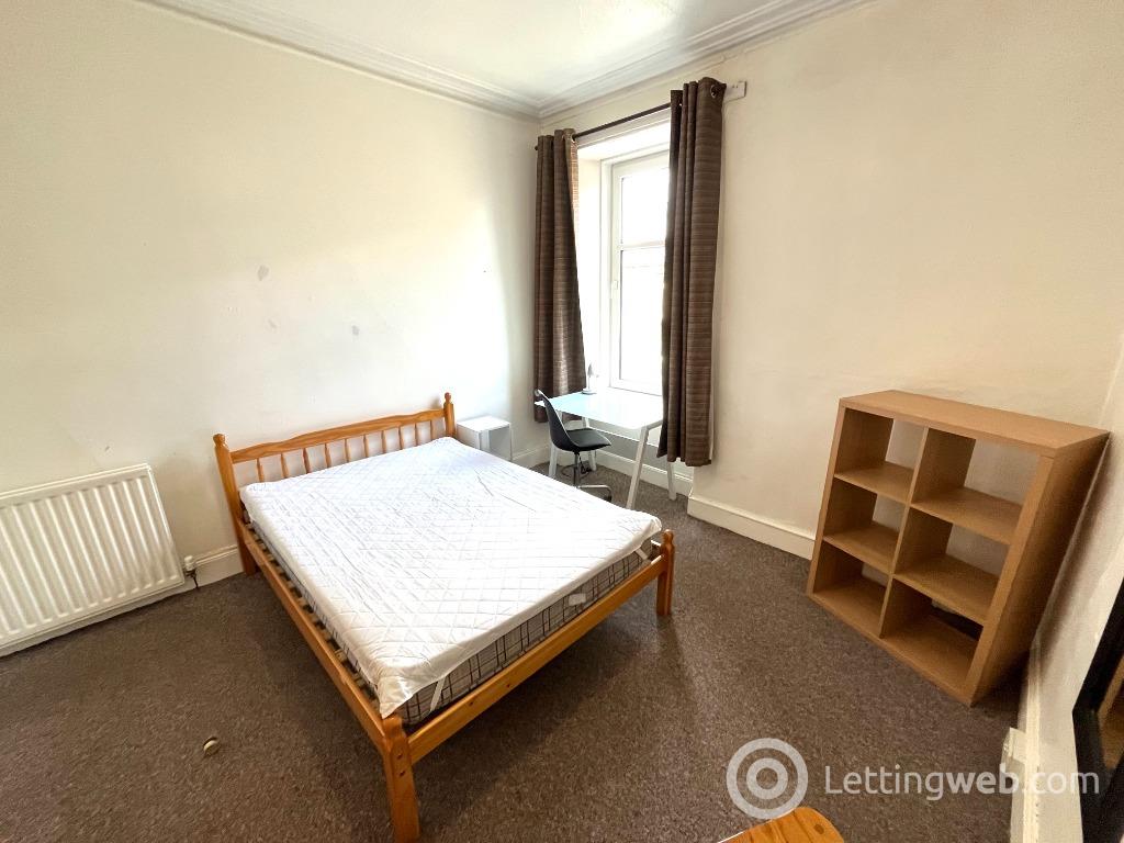 Property to rent in 50 Urquhart Road, 2L, Aberdeen, AB24 5NE
