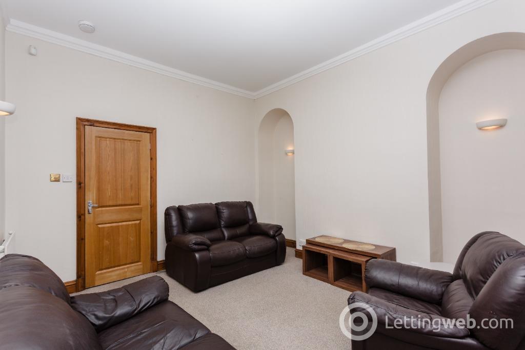 Property to rent in 22 Bedford Road, GR, Aberdeen, AB24 3LE