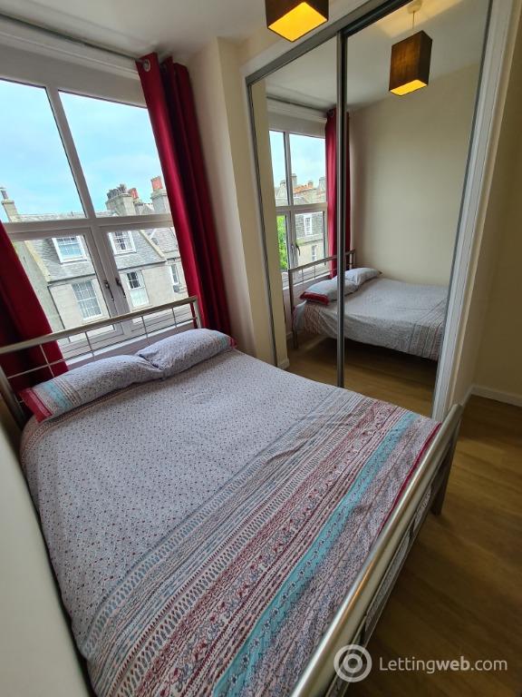 Property to rent in 52 Dee Street, Flat 4, Aberdeen, AB11 6DS