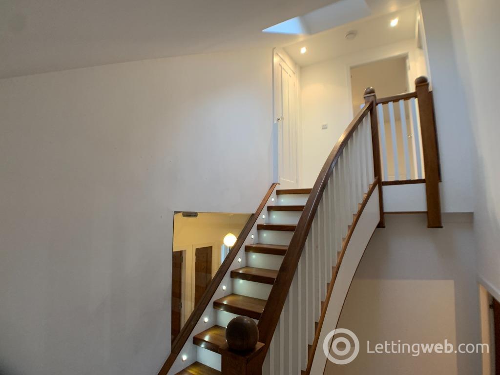 Property to rent in 25 Hillview Terrace, Aberdeen, AB15 9HJ