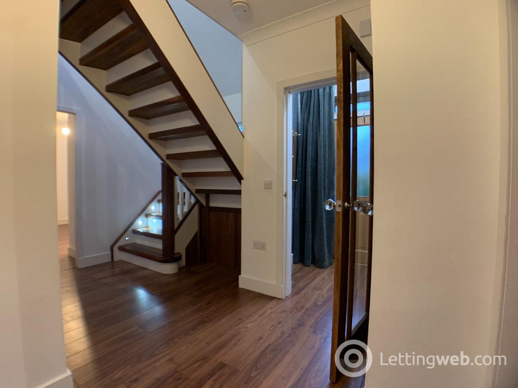 Property to rent in 25 Hillview Terrace, Aberdeen, AB15 9HJ