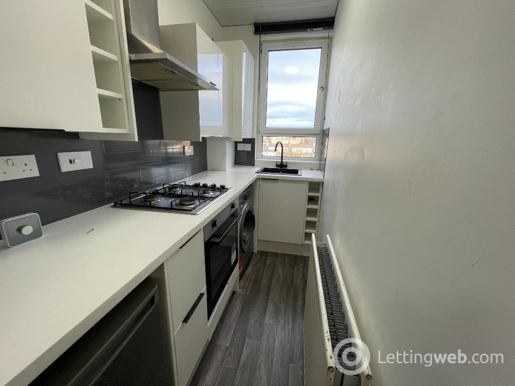 Property to rent in 45 Summerfield Terrace, AB24 5JE