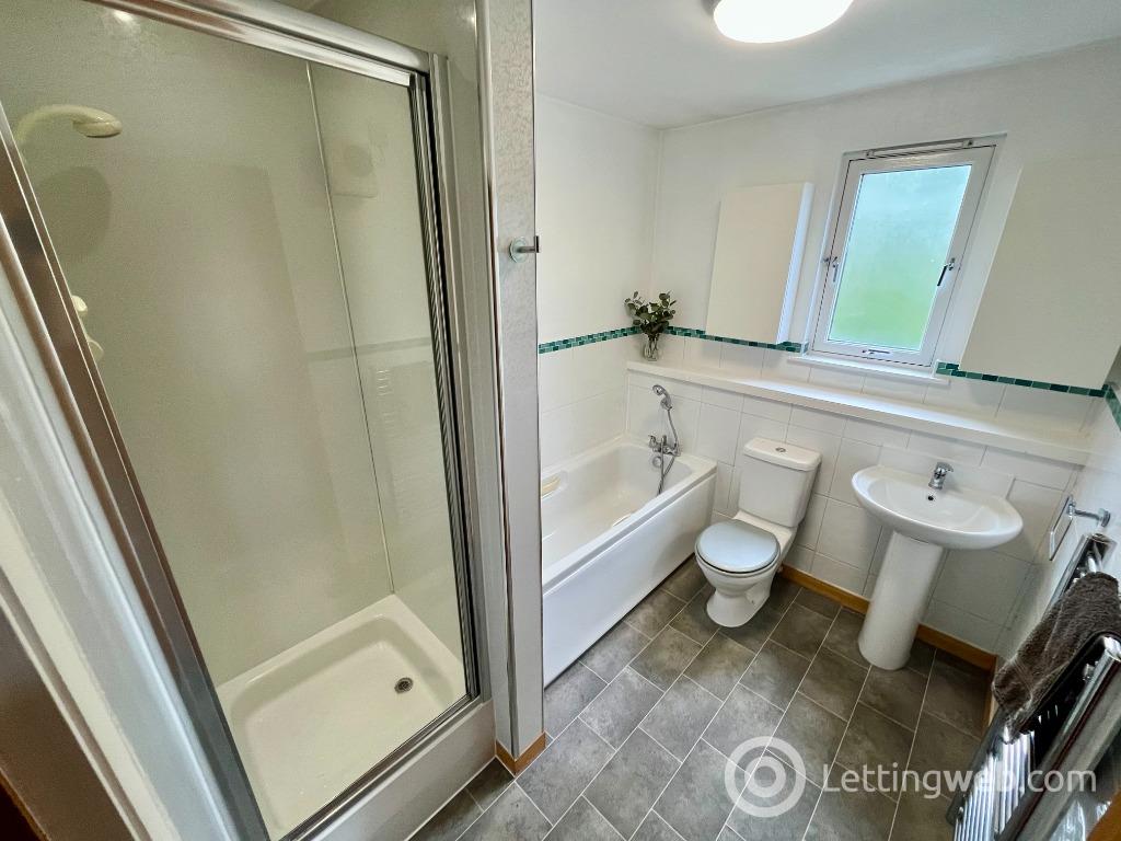 Property to rent in 90 Headland Court, Aberdeen