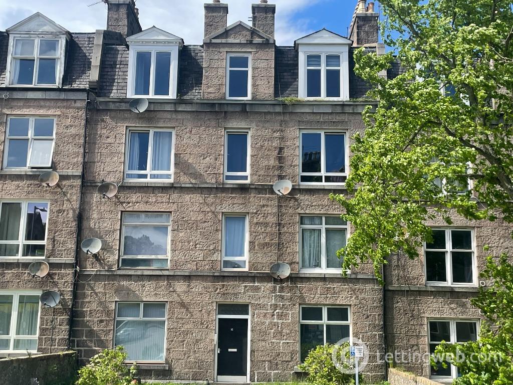 Property to rent in 16 Grampian Road, Top Right, Aberdeen, AB11 8DX