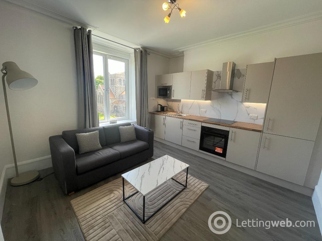 Property to rent in 16 Grampian Road, Top Right, Aberdeen, AB11 8DX