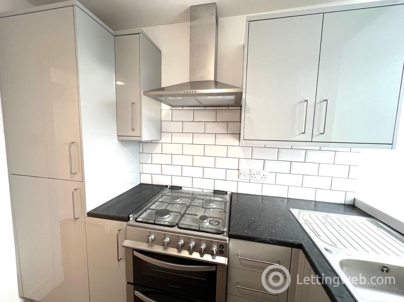 Property to rent in 2 St Mary's Place, Aberdeen, AB11 6HL