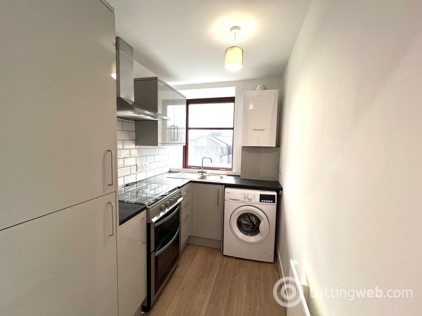 Property to rent in 2 St Mary's Place, Aberdeen, AB11 6HL
