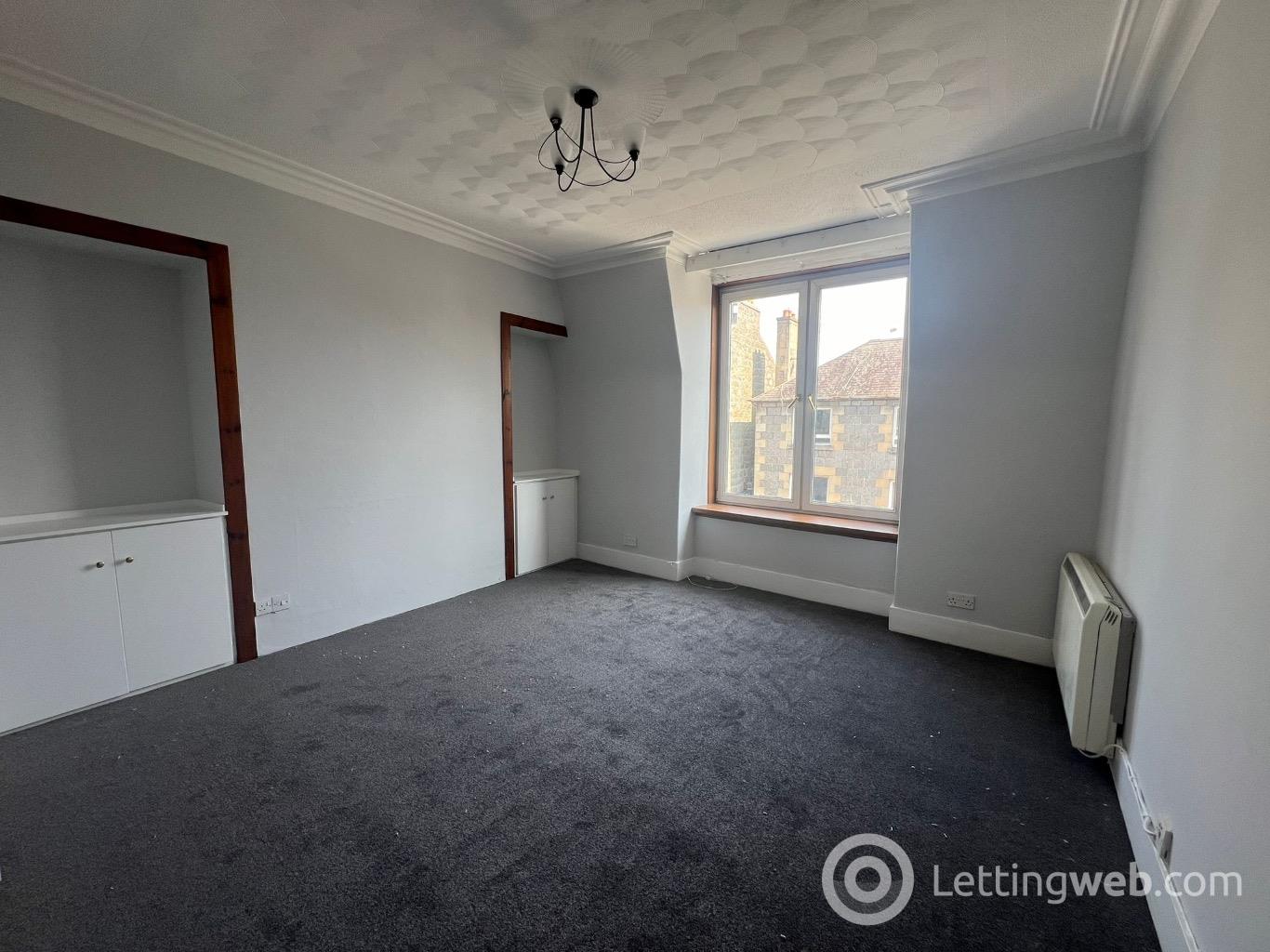 Property to rent in 9 Urquhart Street, 2FL, Aberdeen, AB24 5PL
