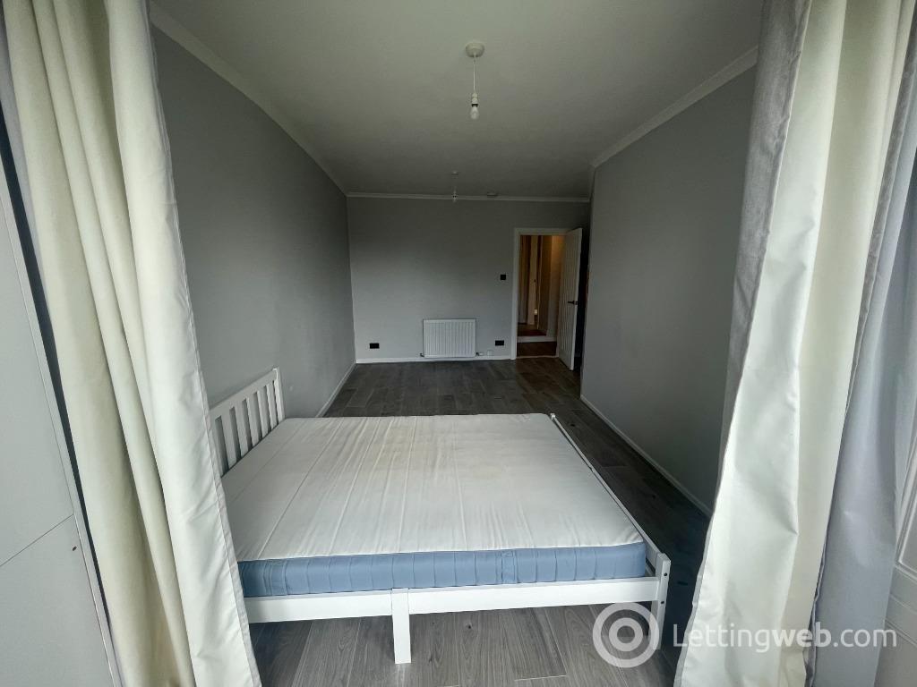 Property to rent in Basement Bon Accord Street, Aberdeen, AB11 6TS