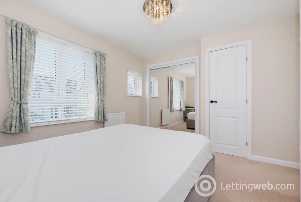 Property to rent in 17 Burnside Walk, Dyce, Aberdeen, AB21 7HD
