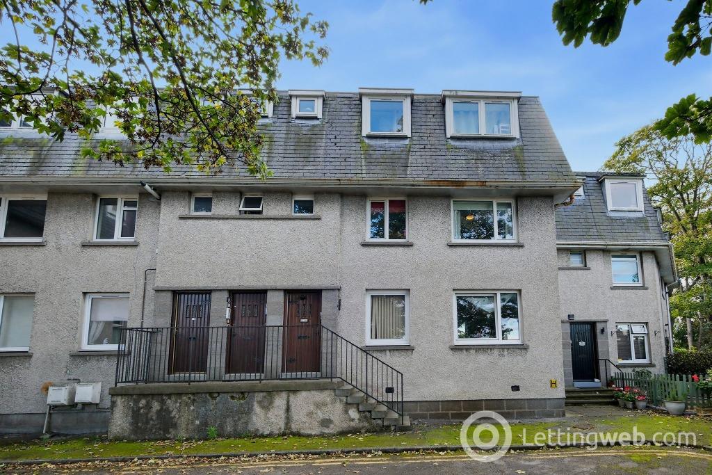 Property to rent in Marine Court, , Aberdeen, AB11 7LG