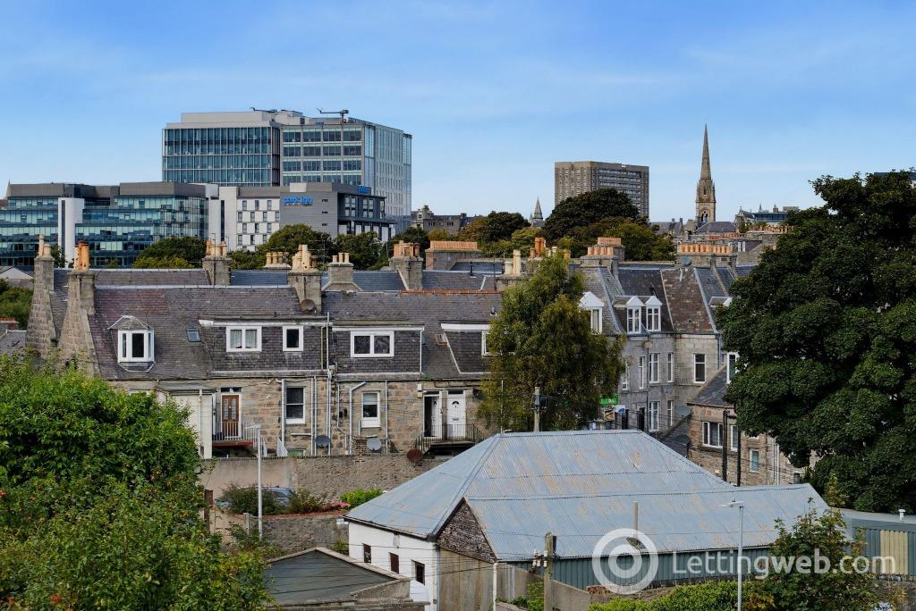 Property to rent in Marine Court, , Aberdeen, AB11 7LG