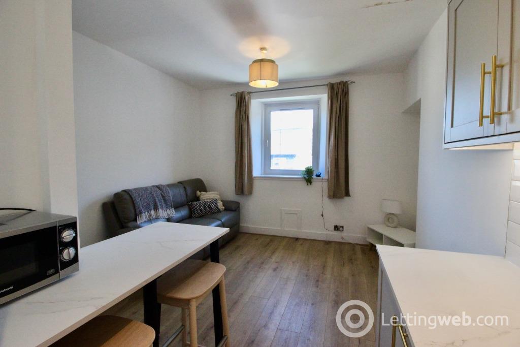 Property to rent in 26 Charlotte Street, 3FL, Aberdeen, AB25 1LQ