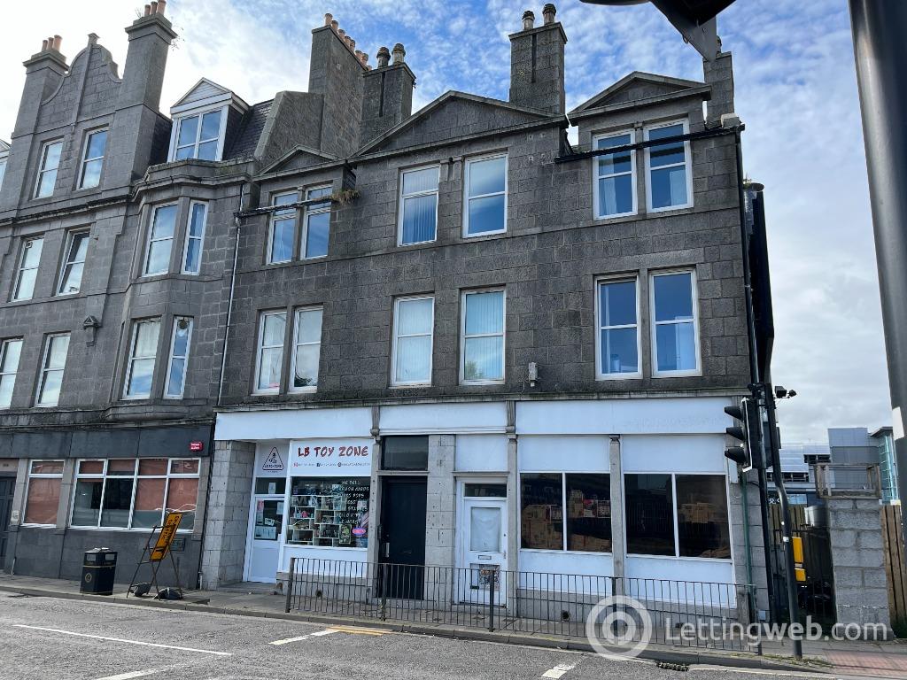 Property to rent in 150C Market Street, Aberdeen, AB11 5PP