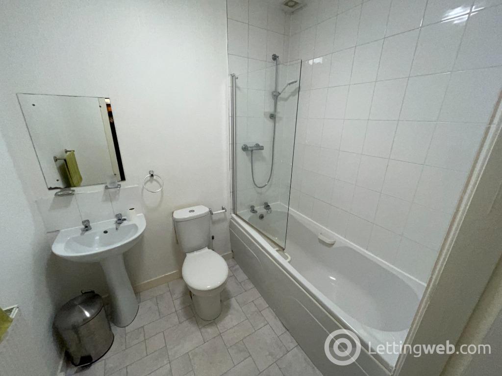 Property to rent in 150C Market Street, Aberdeen, AB11 5PP