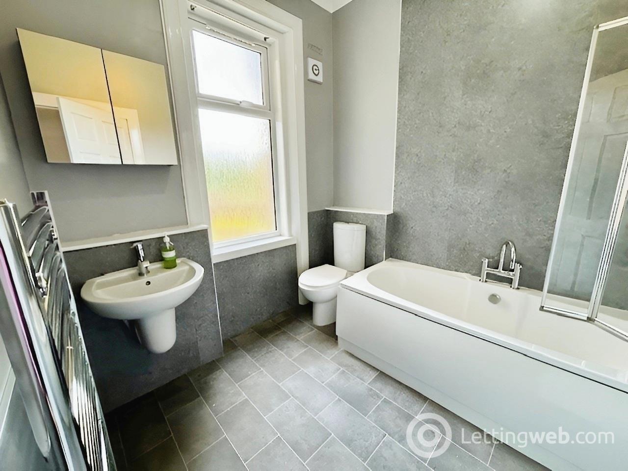 Property to rent in Landel Street, Markinch