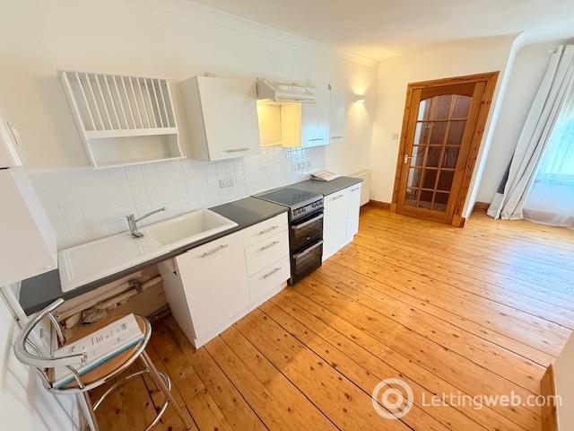 Property to rent in High Street, Markinch