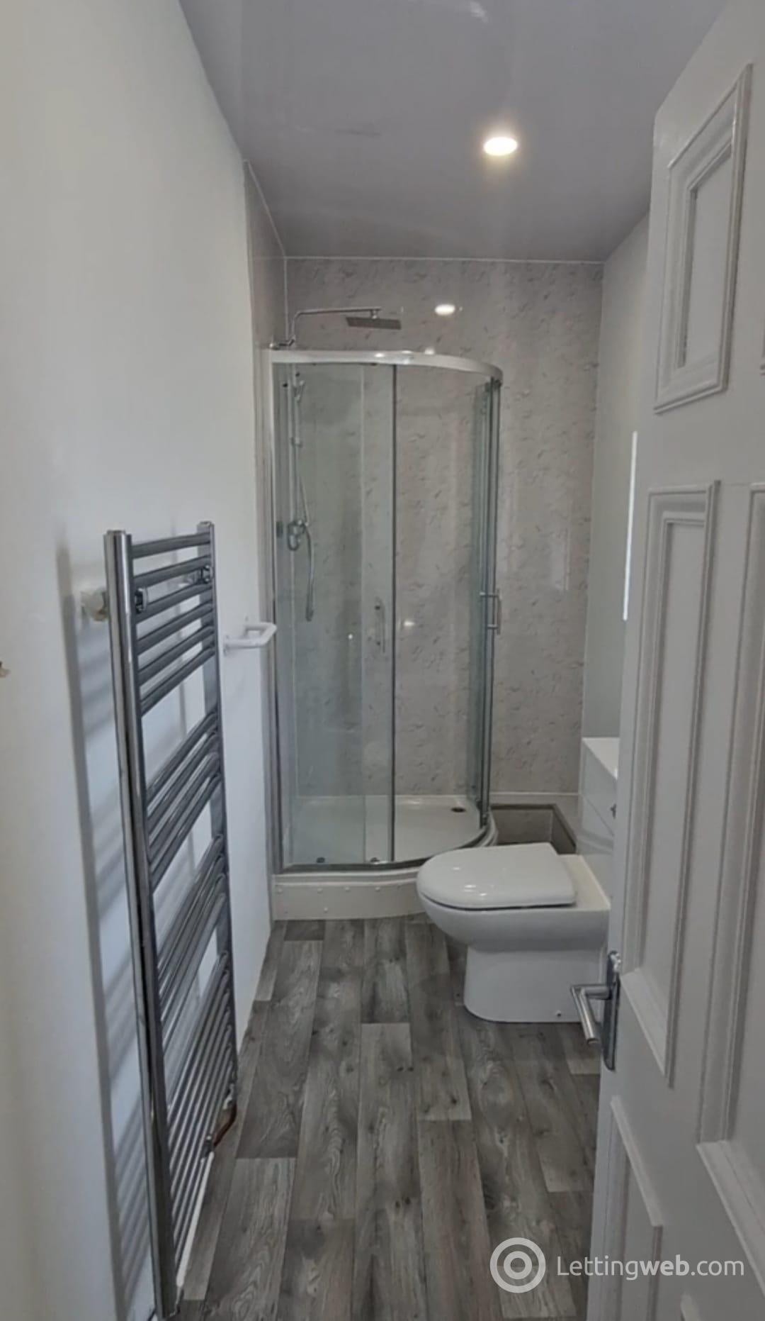 Property to rent in 10 Sunnybraes Terrace, Steelend, Dunfermline, KY12 9NE