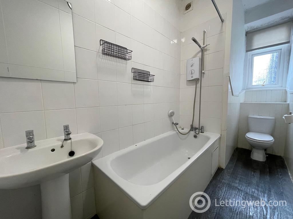 Property to rent in Albert Street, Dundee