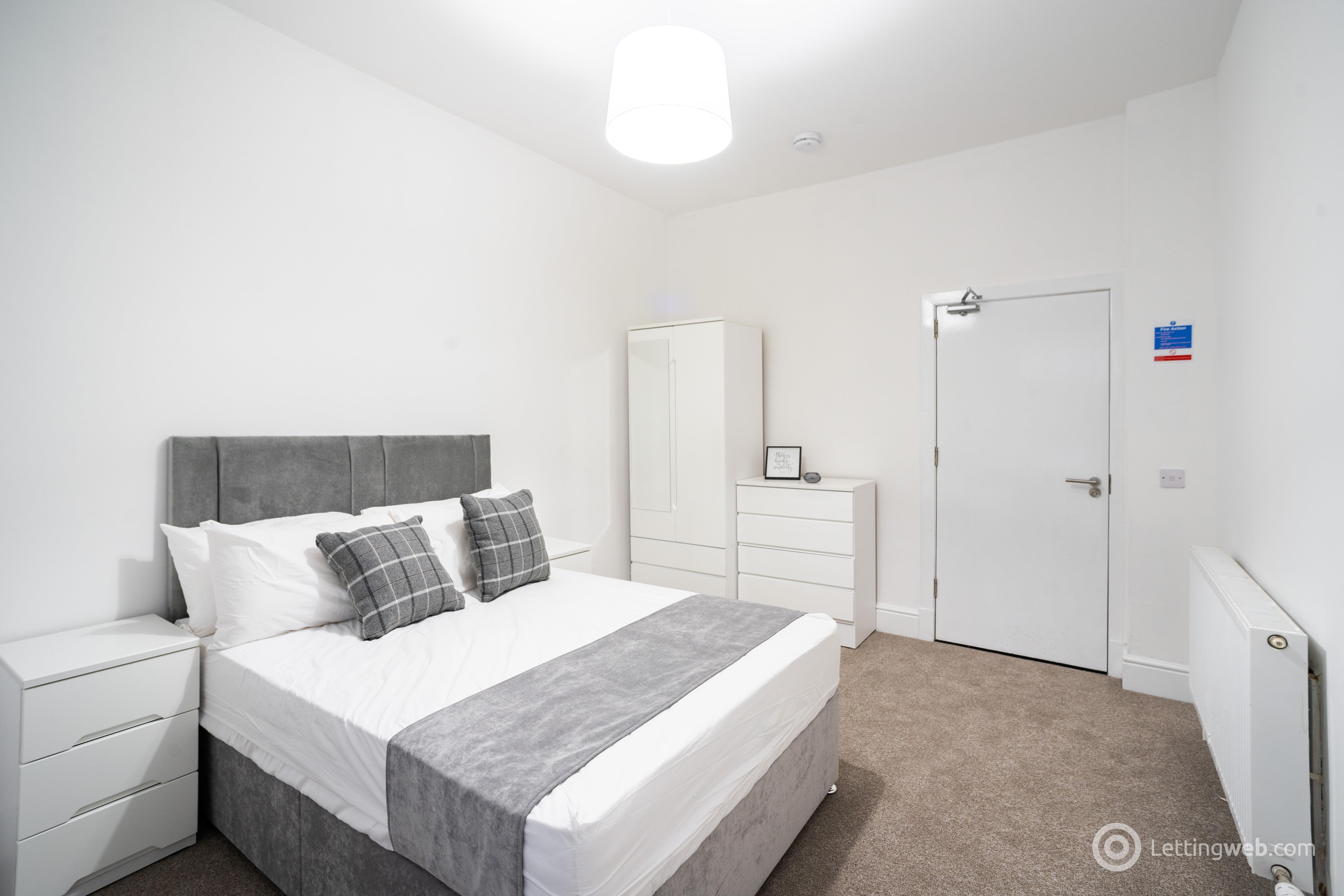 Property to rent in Castle Street, Dundee