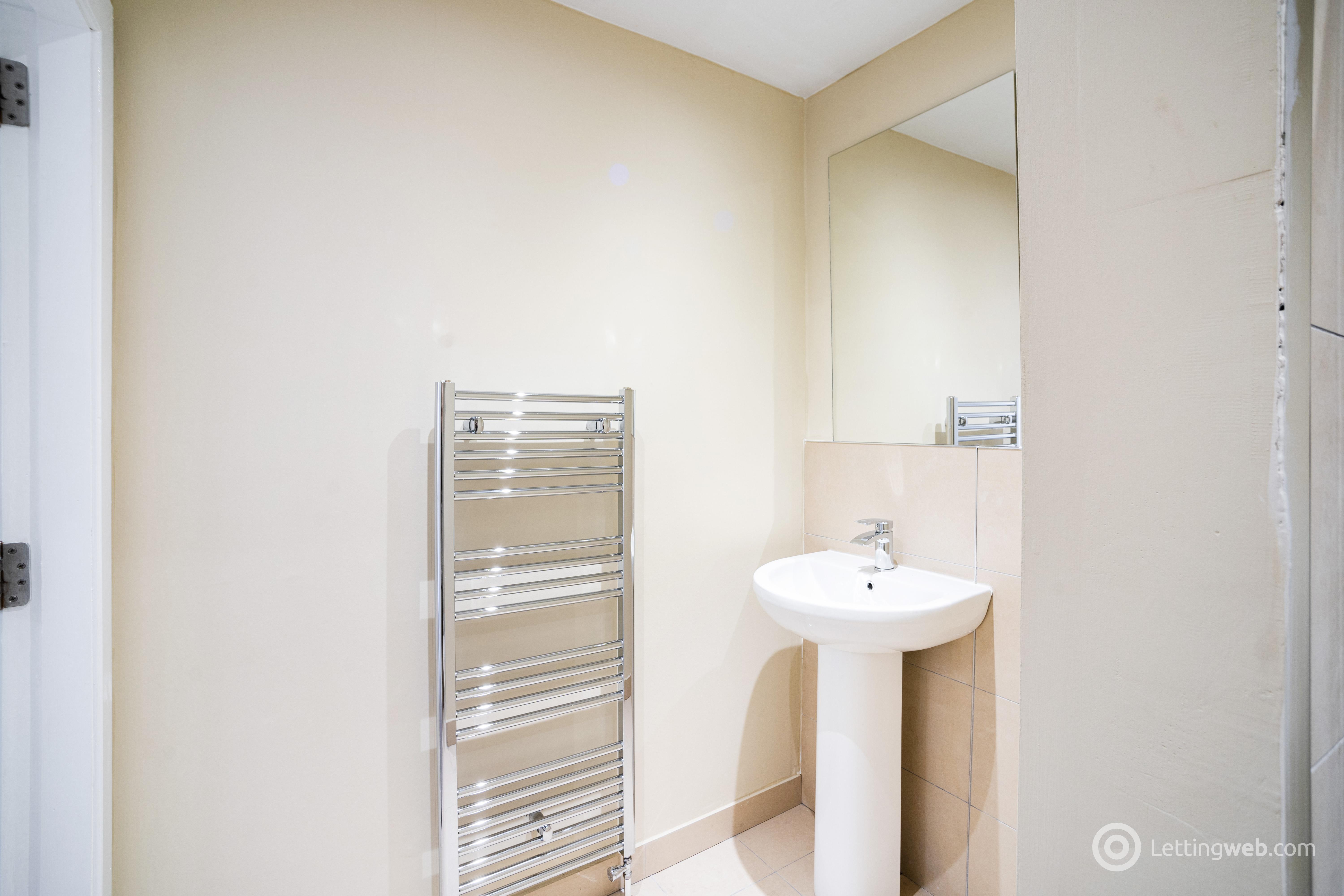 Property to rent in Castle Street, Dundee