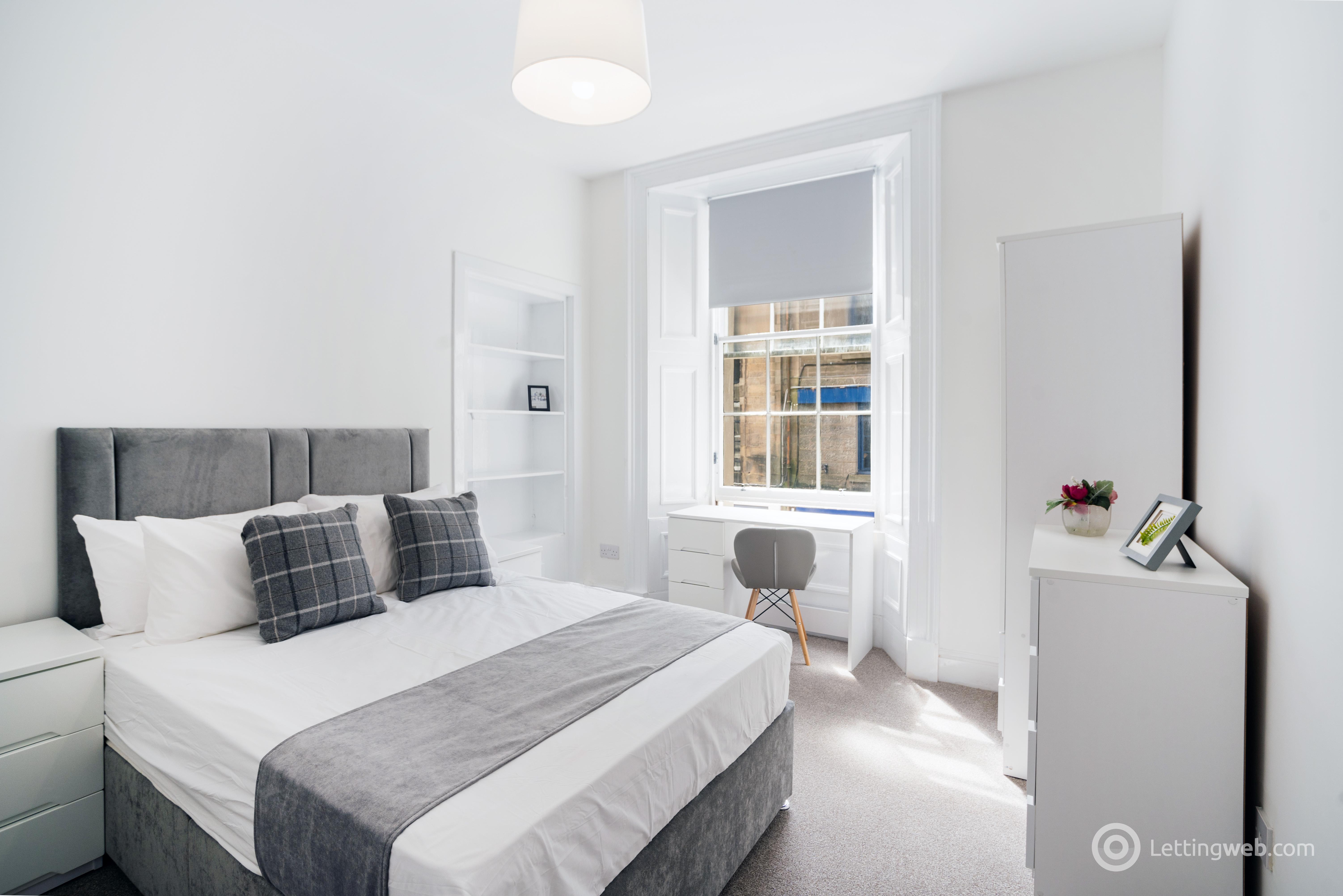 Property to rent in Castle Street, Dundee