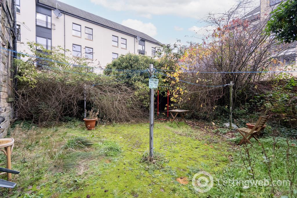 Property to rent in Beaverhall Road, Edinburgh
