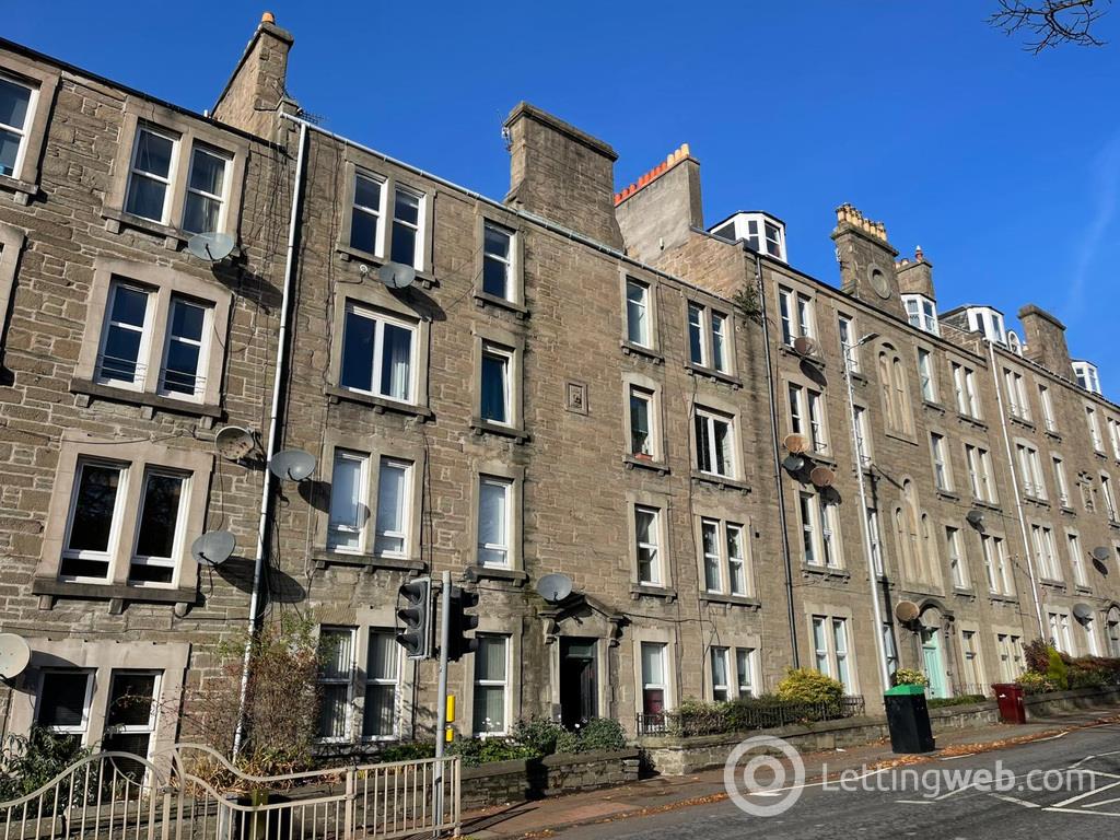 Property to rent in Forfar Road, Dundee, Angus