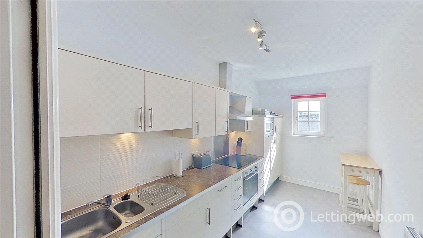 Property to rent in Adamson Court, St Andrews, Fife, KY16