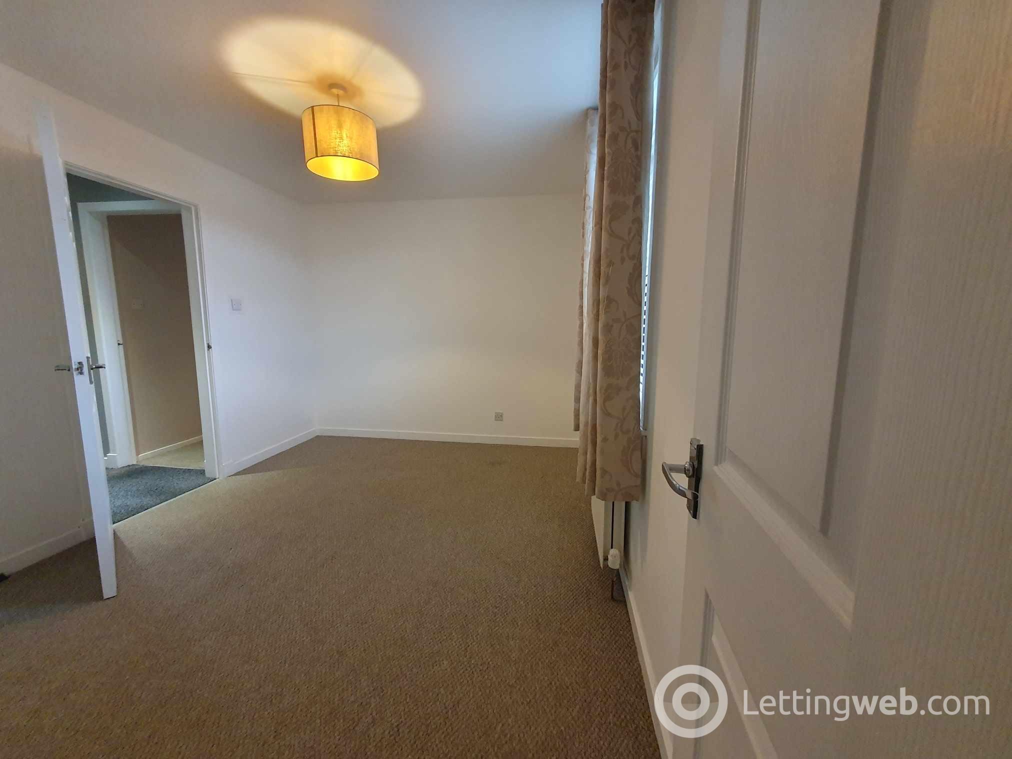Property to rent in Carronside Street, Falkirk, FK2 7QA