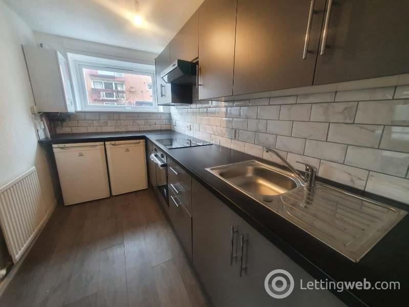 Property to rent in Glenbervie Road, Grangemouth, FK3 9LE