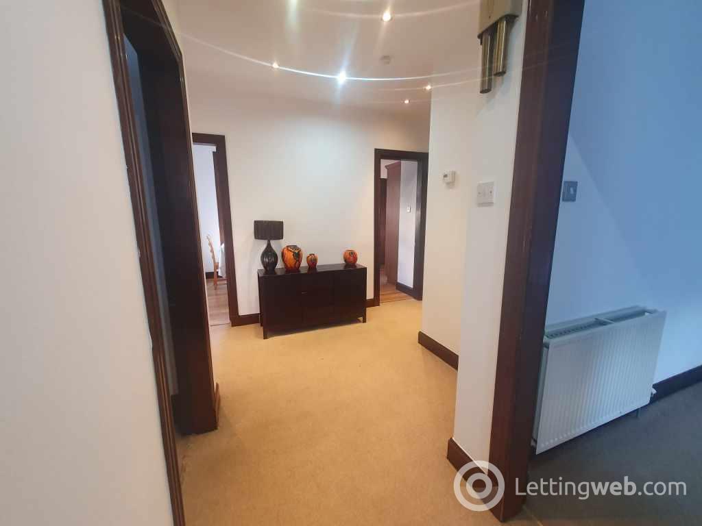Property to rent in 11 Garden Street, Falkirk, FK1 1RN
