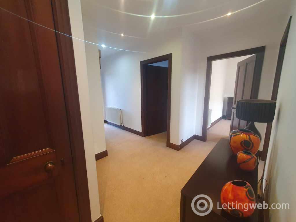 Property to rent in 11 Garden Street, Falkirk, FK1 1RN
