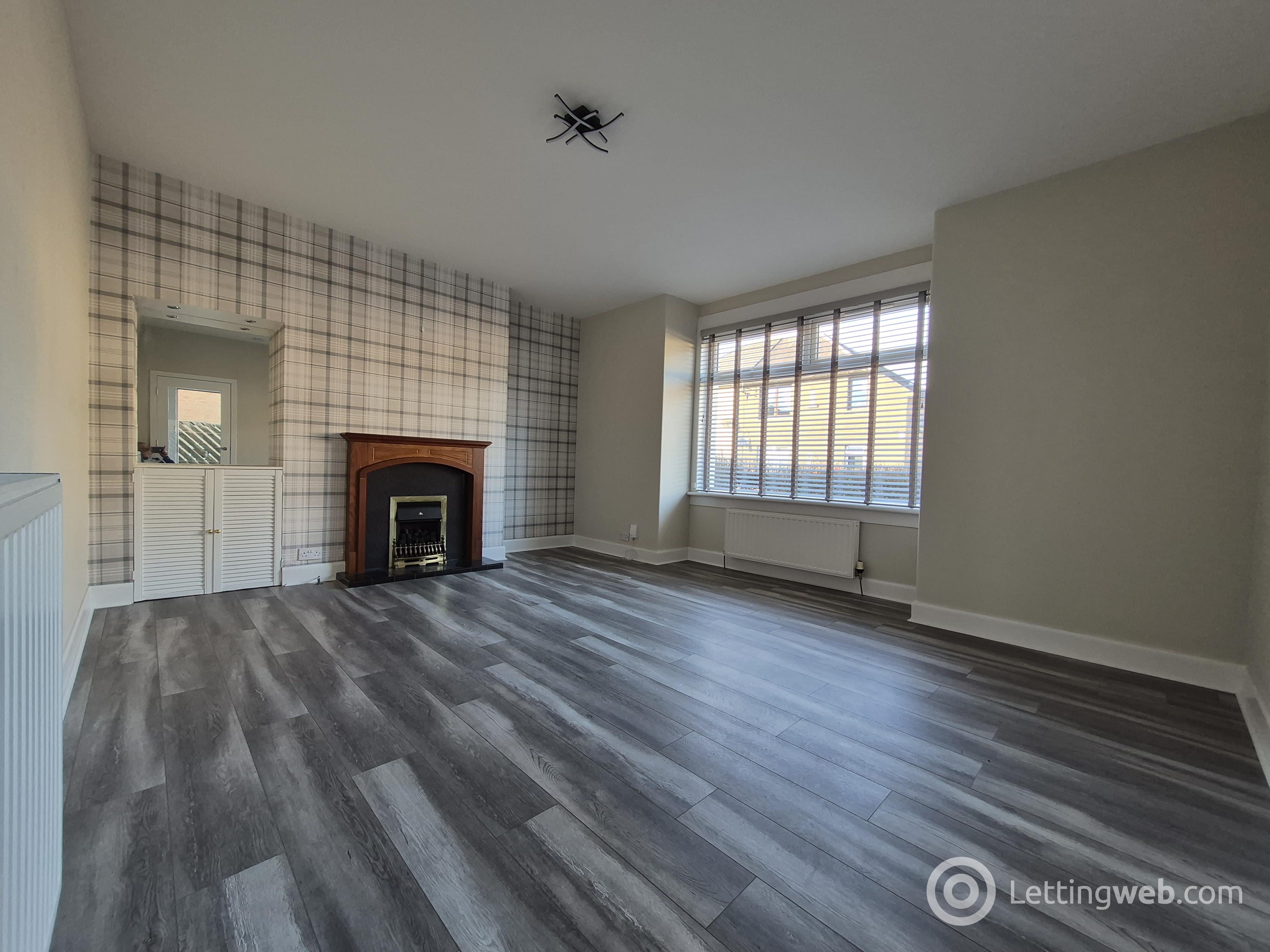 Property to rent in 76 Roxburgh Street, Grangemouth, FK3 9AJ