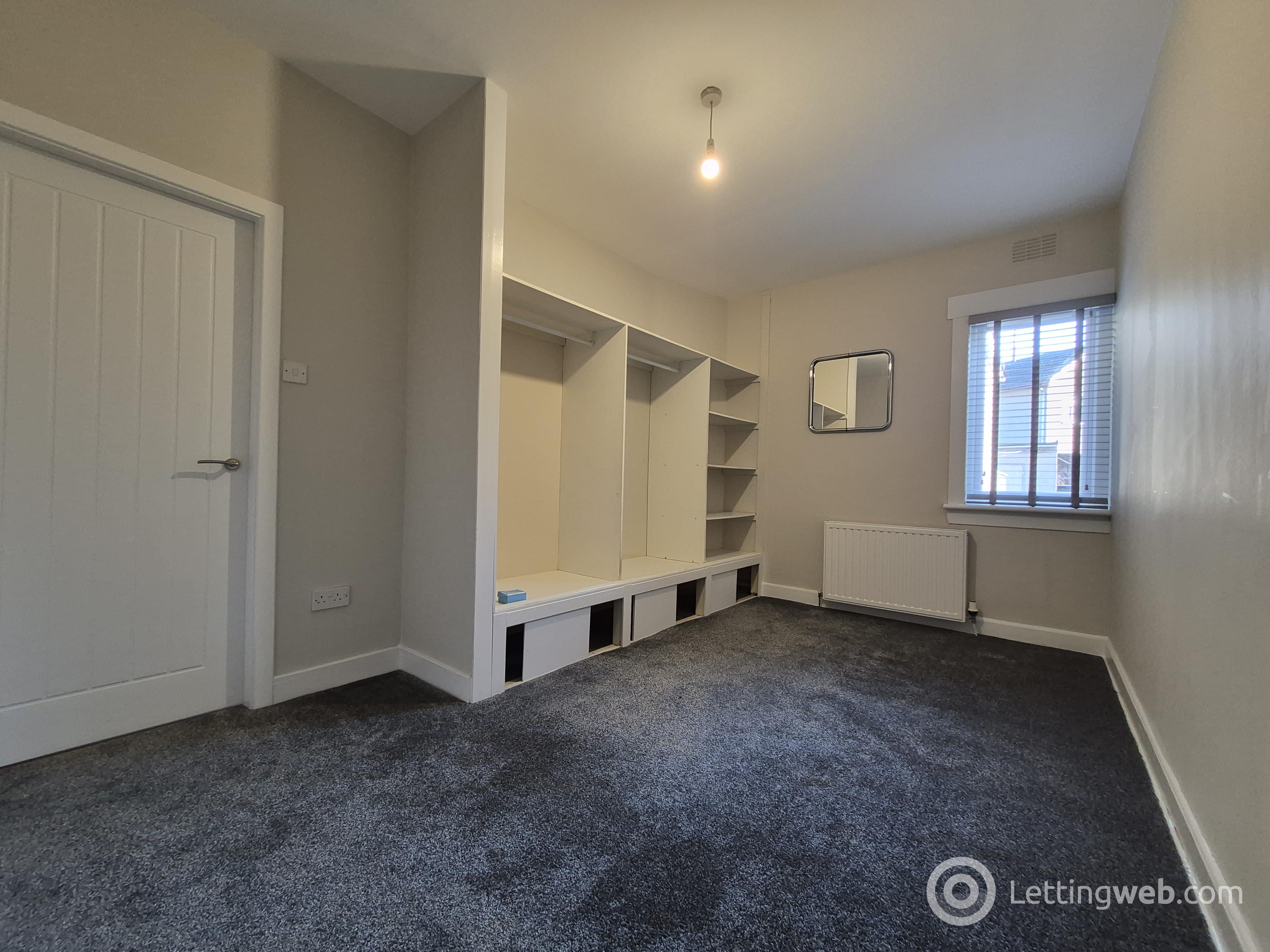 Property to rent in 76 Roxburgh Street, Grangemouth, FK3 9AJ