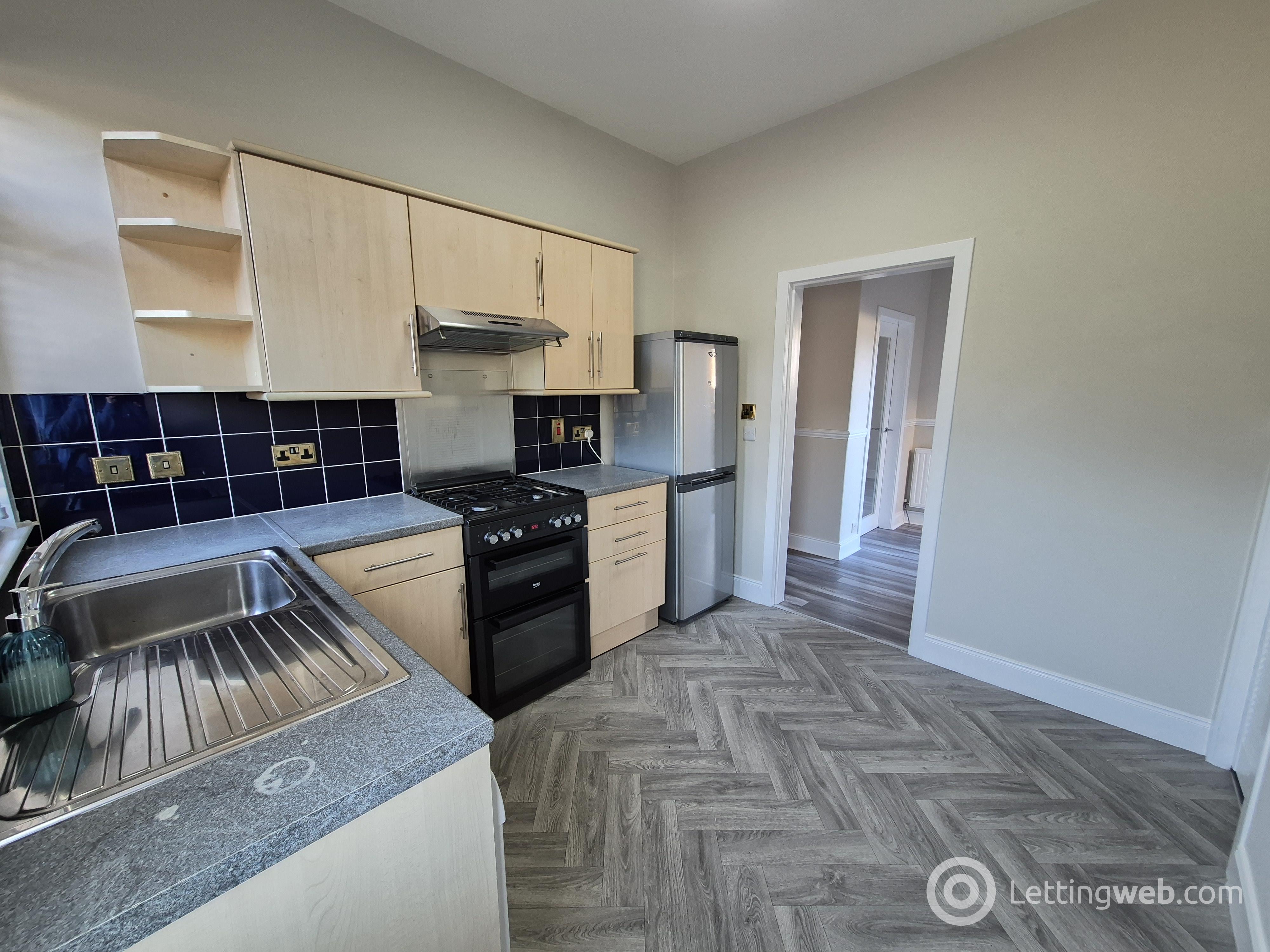 Property to rent in 76 Roxburgh Street, Grangemouth, FK3 9AJ